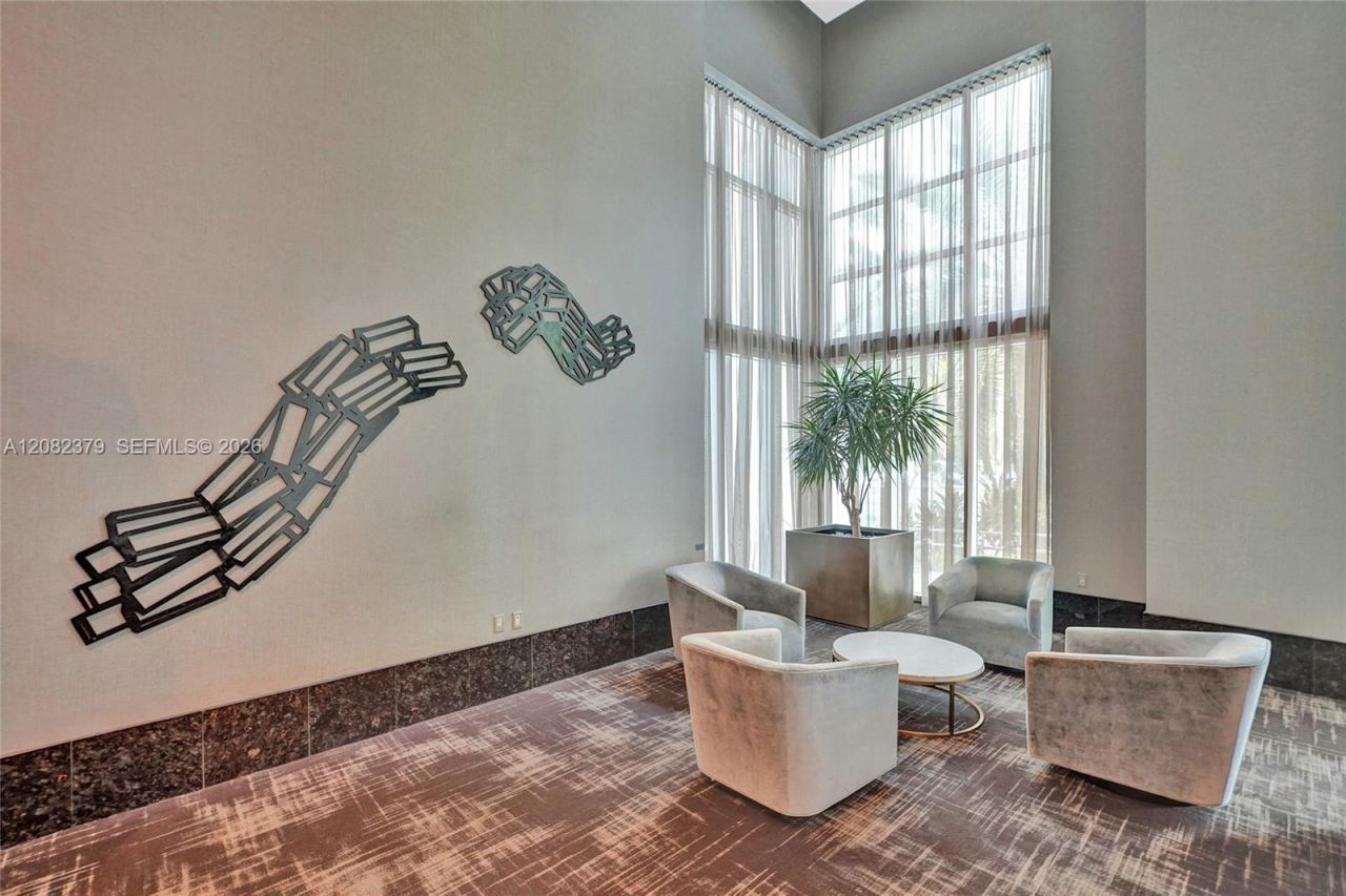 951 Brickell Ave, Unit 1106, Miami, FL 33131 Photo
