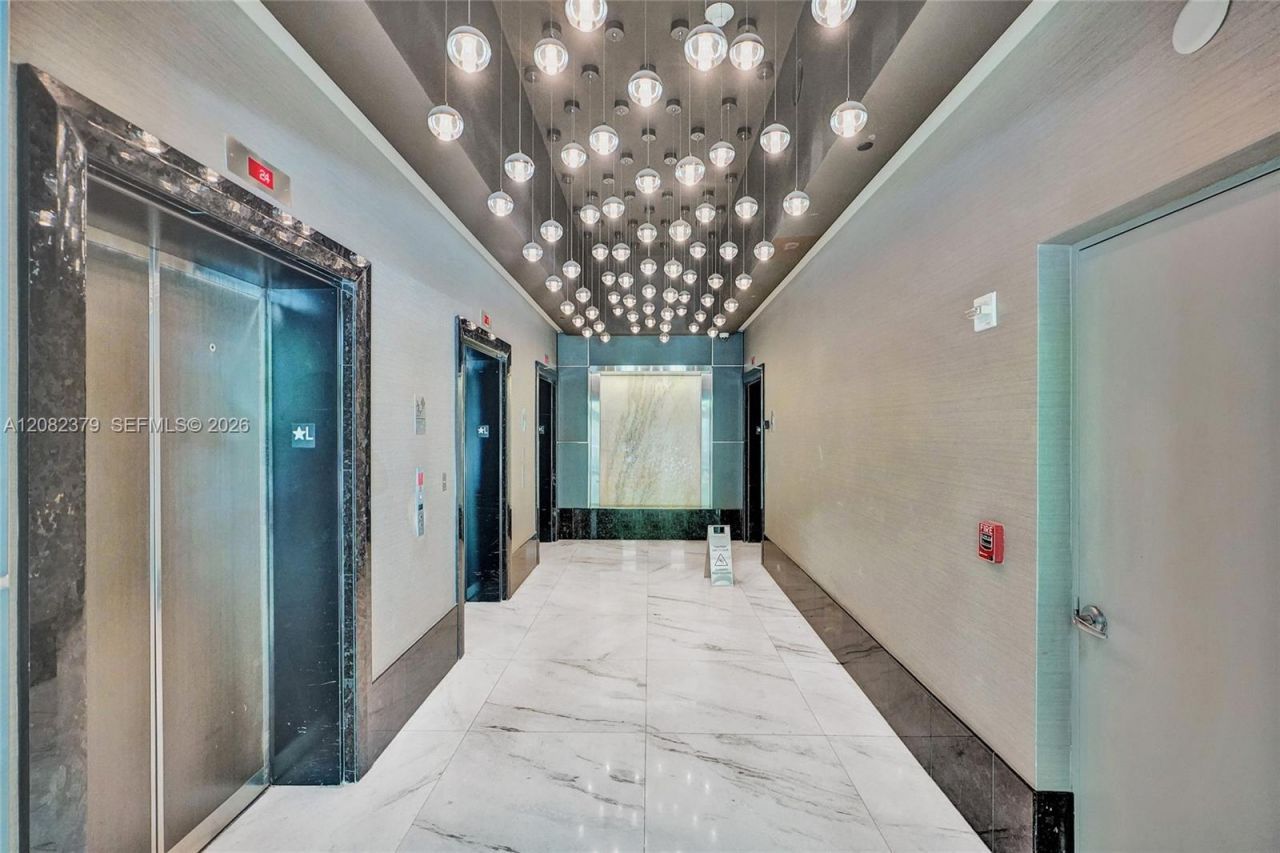 951 Brickell Ave, Unit 1106, Miami, FL 33131 Photo