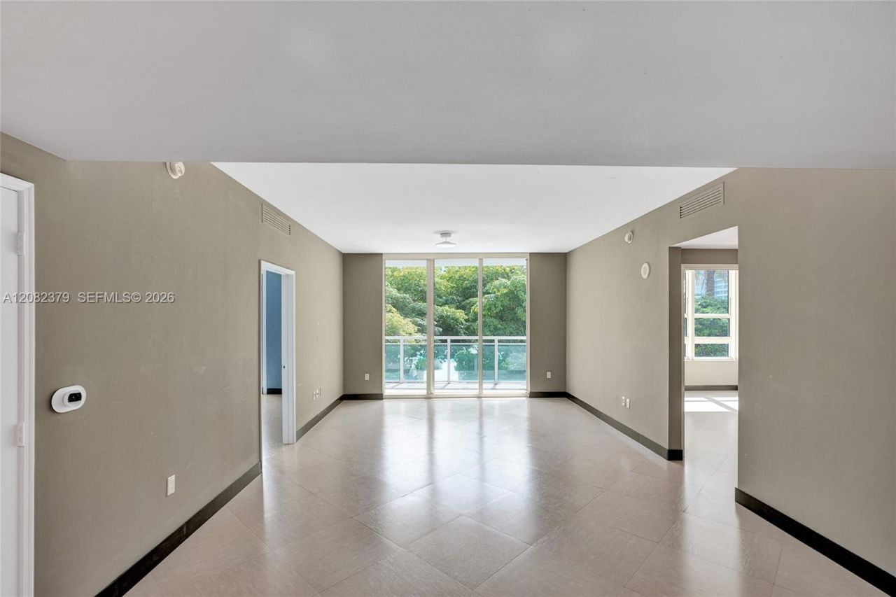 951 Brickell Ave, Unit 1106, Miami, FL 33131 Photo