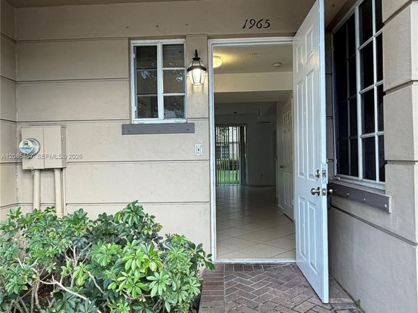 1965 Freeport Ln , Unit 1965, Riviera Beach, FL 33404