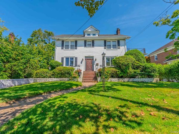 112 Harrison Street , Lawrence, NY 11559