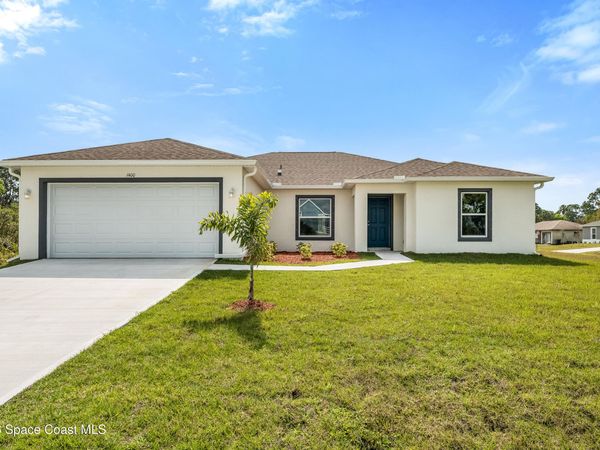 990 Tolson Street SE, Palm Bay, FL 32909