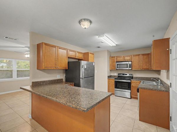 560 N 72nd Ave, Pensacola, FL 32506