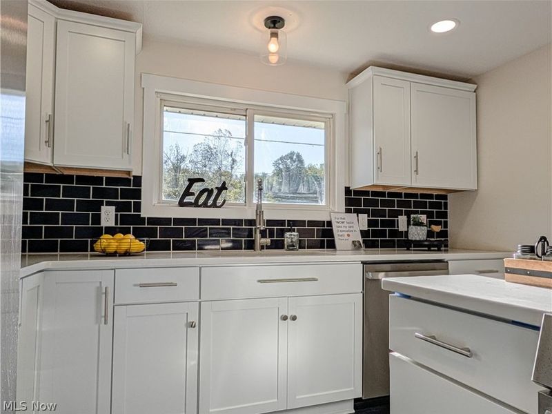 945 14th Street SE, Massillon, OH 44646 Photo 11