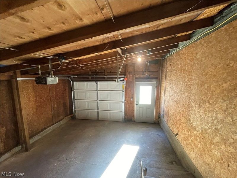 945 14th Street SE, Massillon, OH 44646 Photo 33