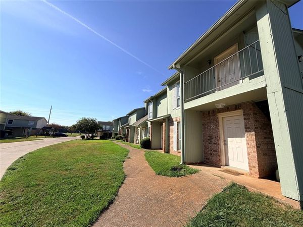 5705 E Texas Street , Unit 33, Bossier City, LA 71111