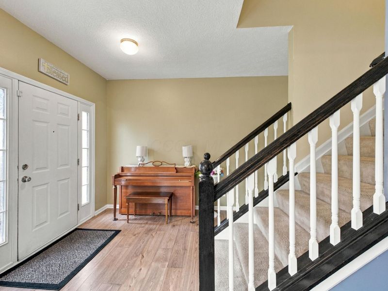 483 Pruden Drive , Pickerington, OH 43147 Photo 5