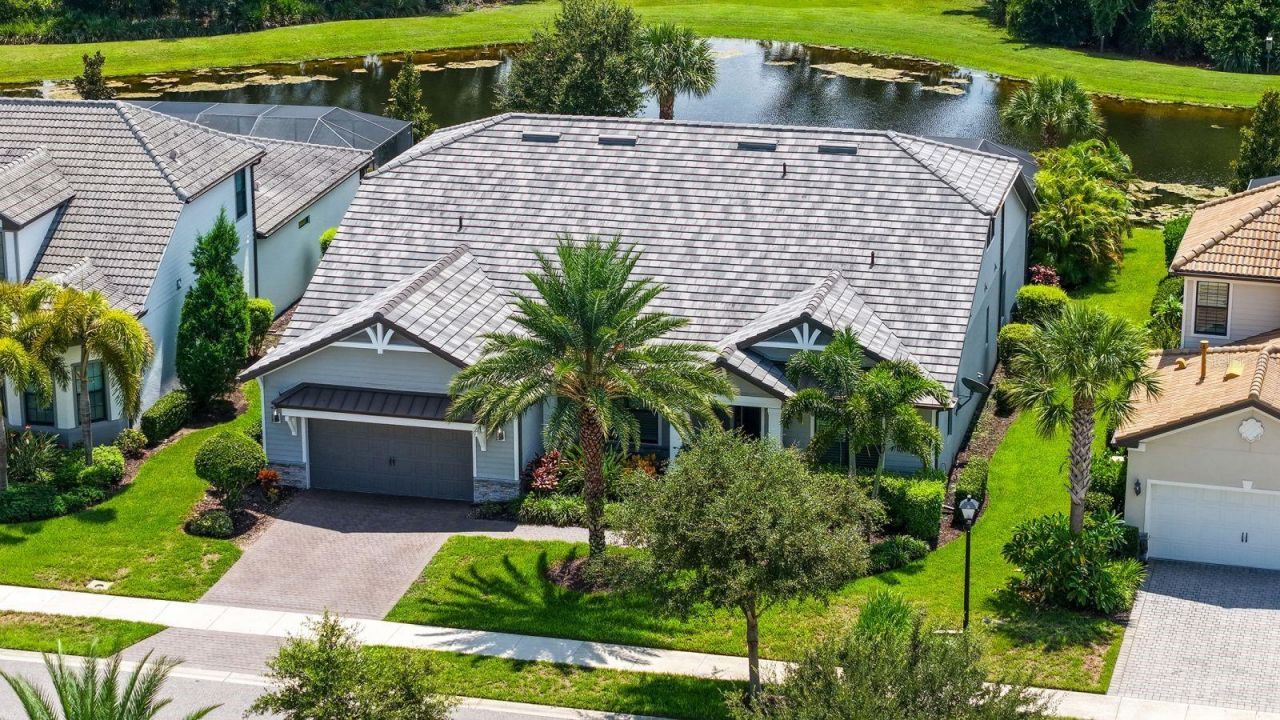 7997 Grande Shores Drive, Lakewood Ranch, FL 34240 Photo