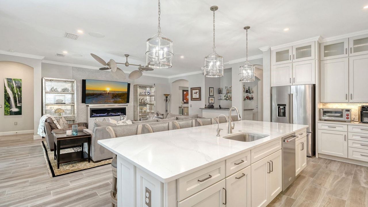 7997 Grande Shores Drive, Lakewood Ranch, FL 34240 Photo