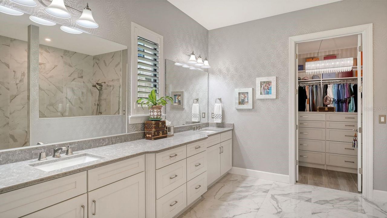 7997 Grande Shores Drive, Lakewood Ranch, FL 34240 Photo
