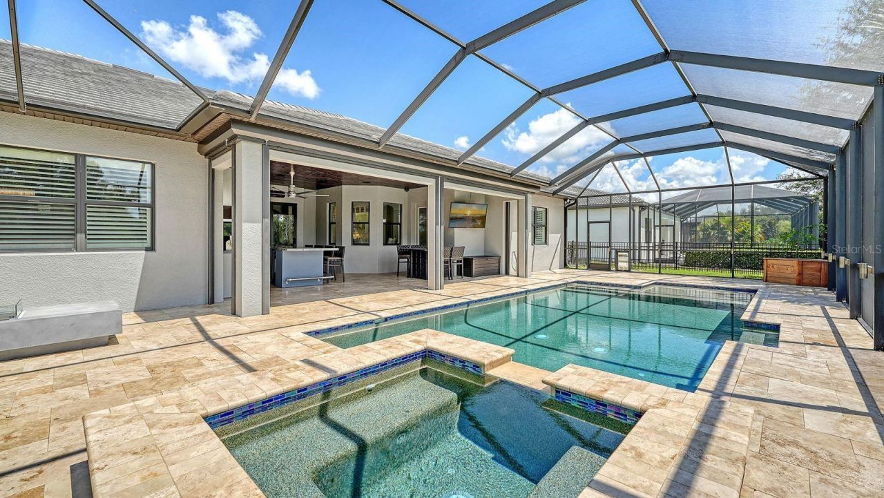 7997 Grande Shores Drive, Lakewood Ranch, FL 34240 Photo