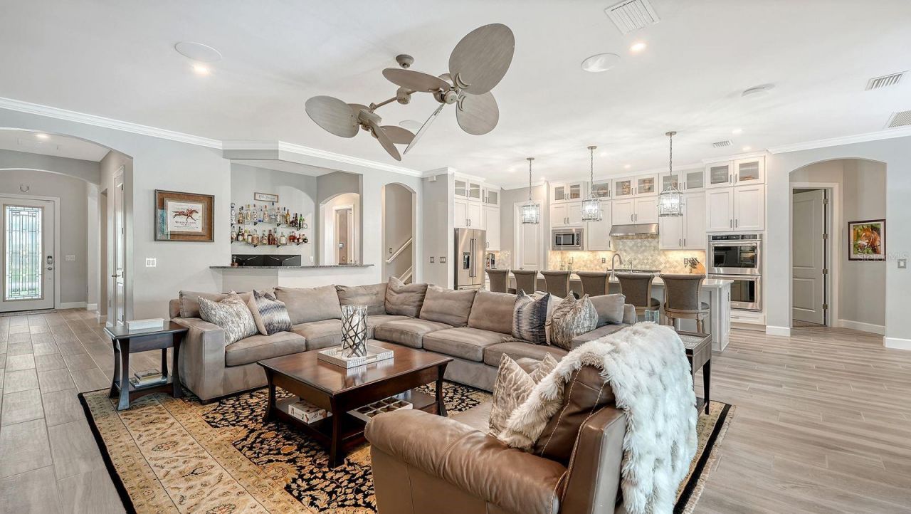 7997 Grande Shores Drive, Lakewood Ranch, FL 34240 Photo
