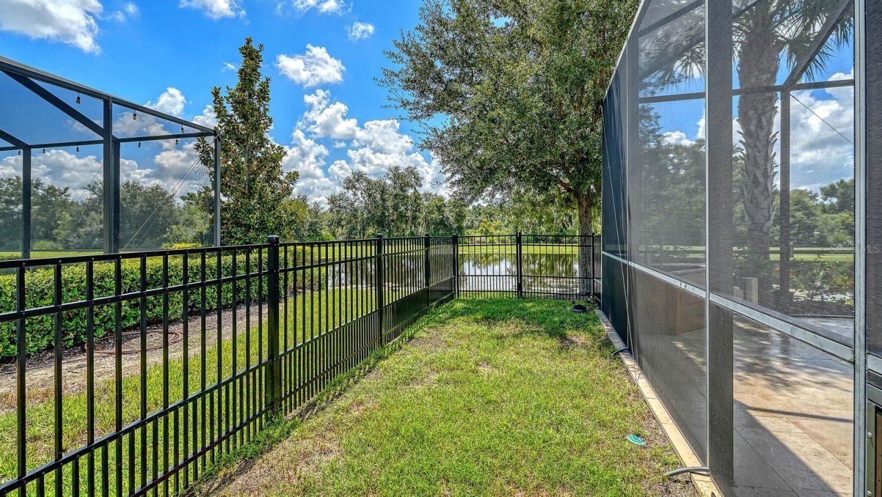 7997 Grande Shores Drive, Lakewood Ranch, FL 34240 Photo