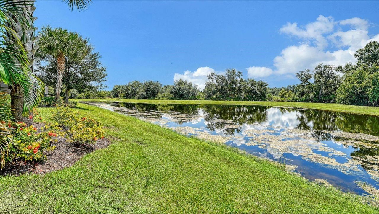 7997 Grande Shores Drive, Lakewood Ranch, FL 34240 Photo