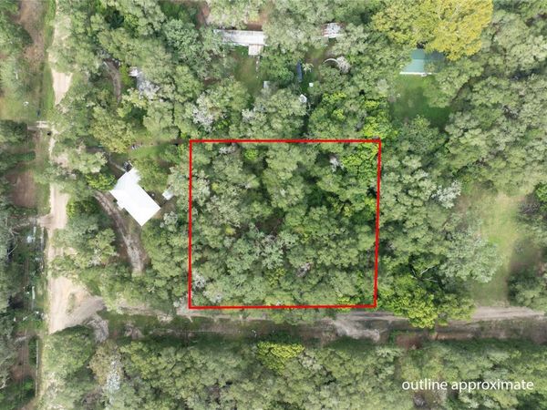 7214 NOTRE DAME STREET , KEYSTONE HEIGHTS, FL 32656