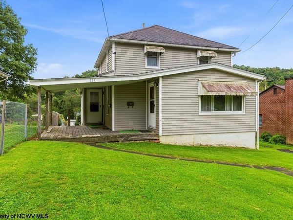 331 Burton Avenue, Nutter Fort, WV 26301