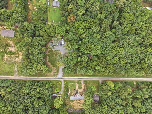 111 Ashford Dr , Crossville, TN 38572
