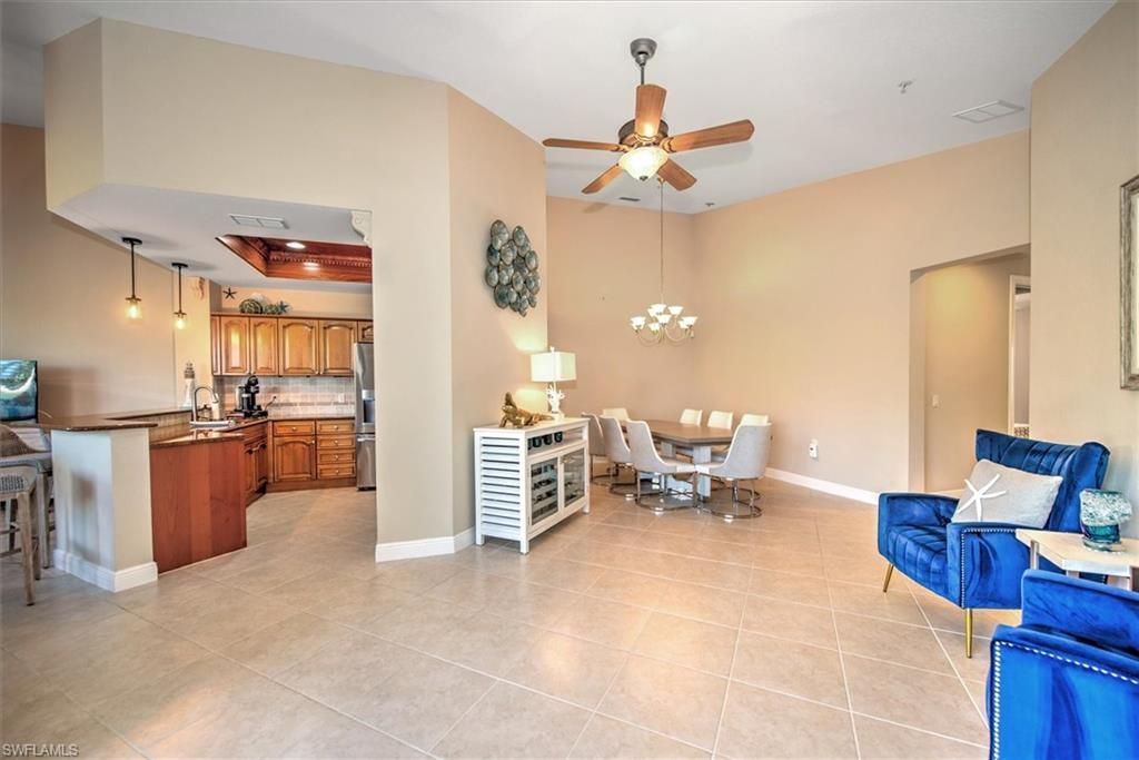 8375 Whisper Trace Ln, Unit 203, Naples, FL 34114 Photo