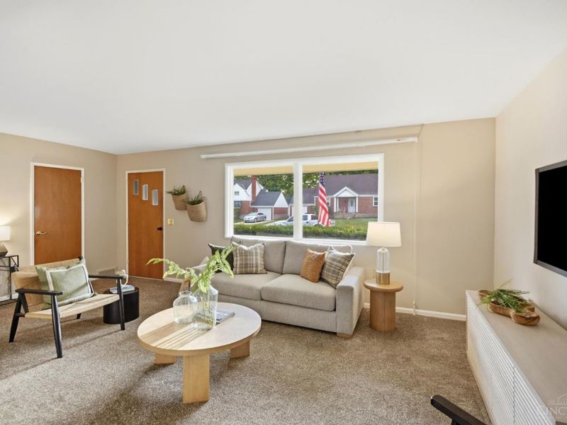 5557 Fairwood Road, Cincinnati, OH 45239 Photo 6