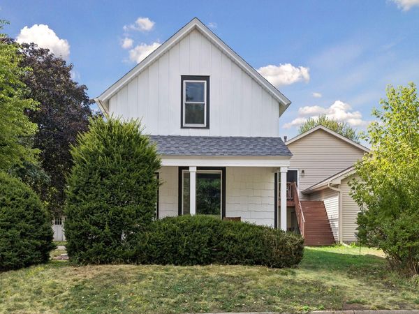 704 7th Avenue S, Hopkins, MN 55343