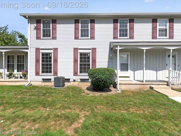 28308 Coventry Court , Brownstown Township, Mi 48183