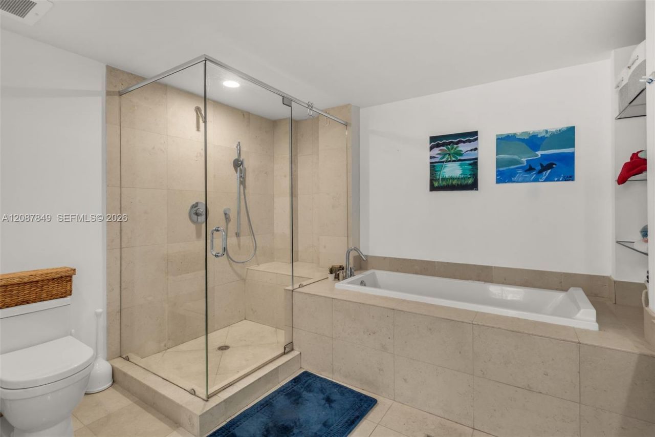 475 Brickell Ave, Unit 3609, Miami, FL 33131 Photo