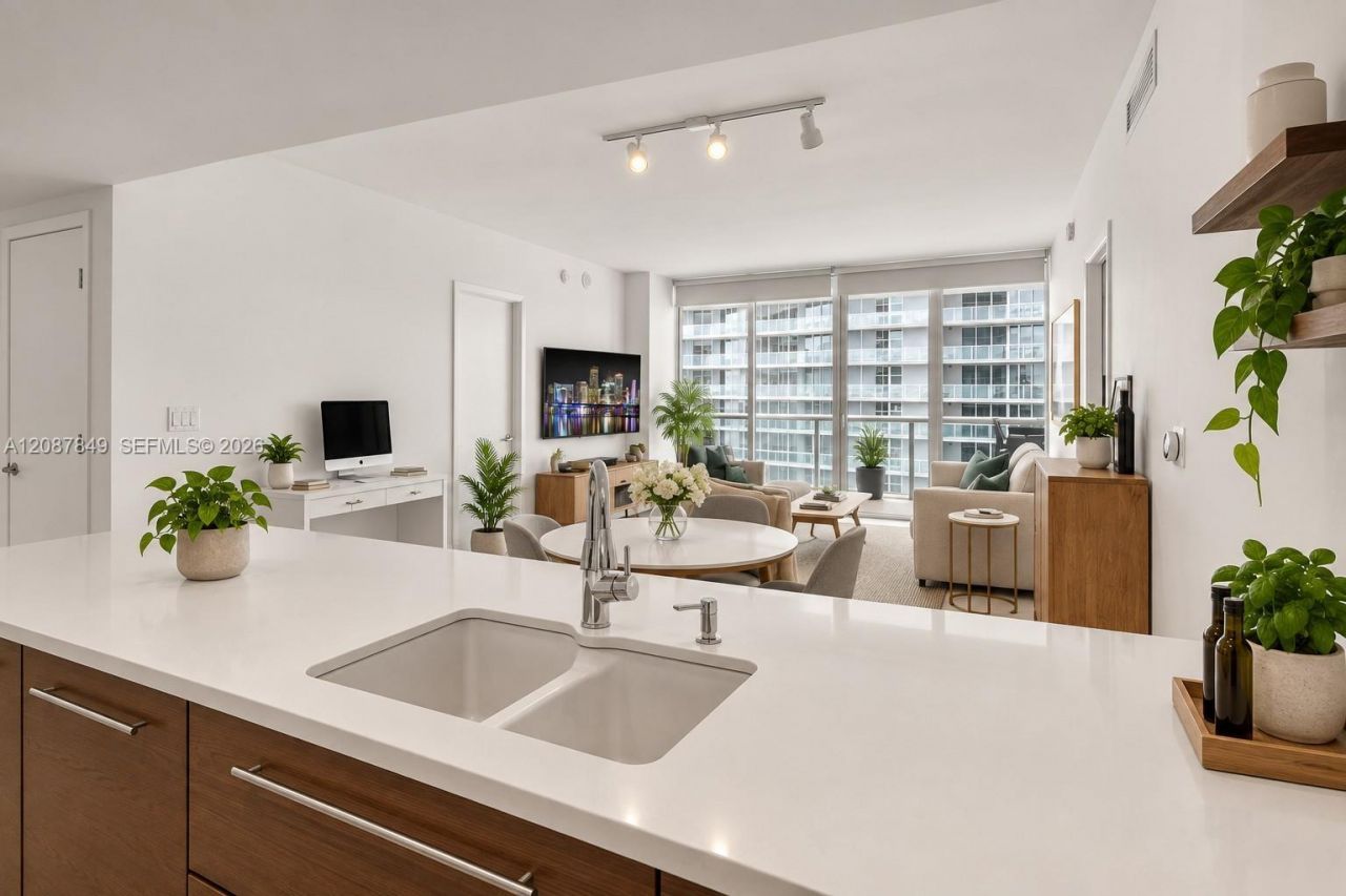 475 Brickell Ave, Unit 3609, Miami, FL 33131 Photo