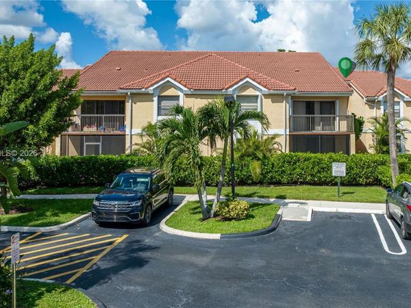 5741 Riverside Dr, Unit 205A5, Coral Springs, FL 33067