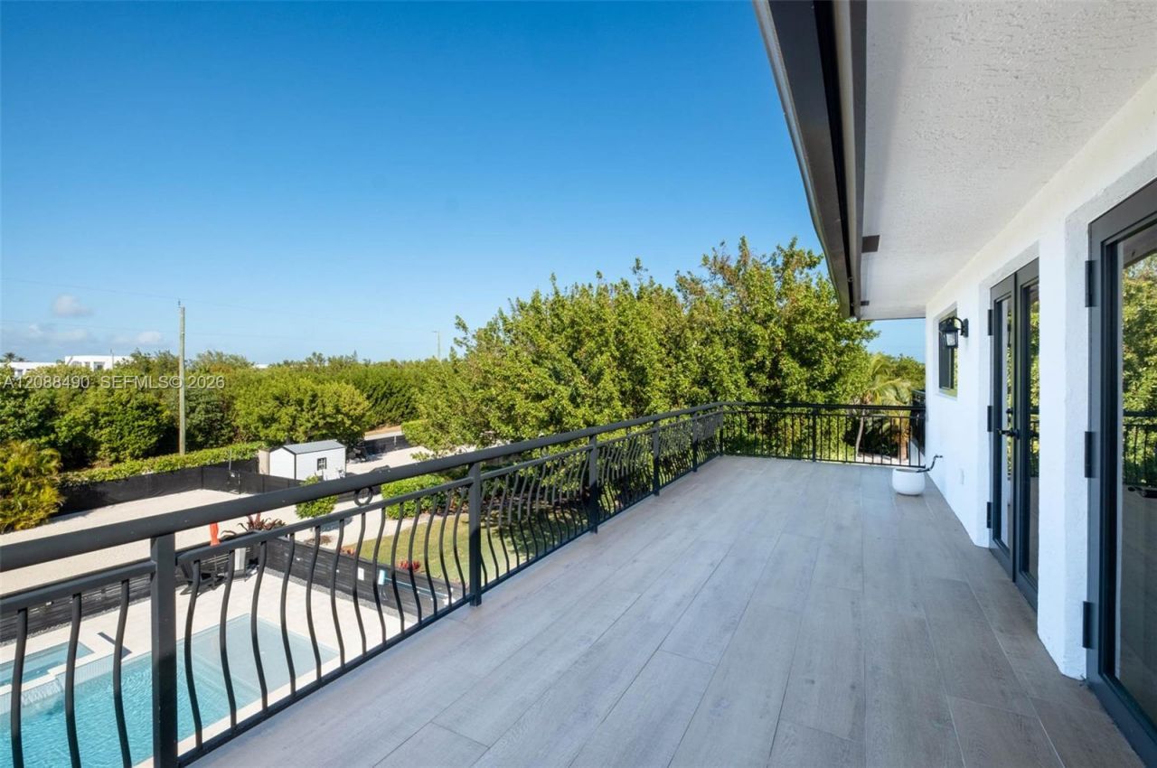 55 Ocean Front Dr , Key Largo, FL 33037 Photo