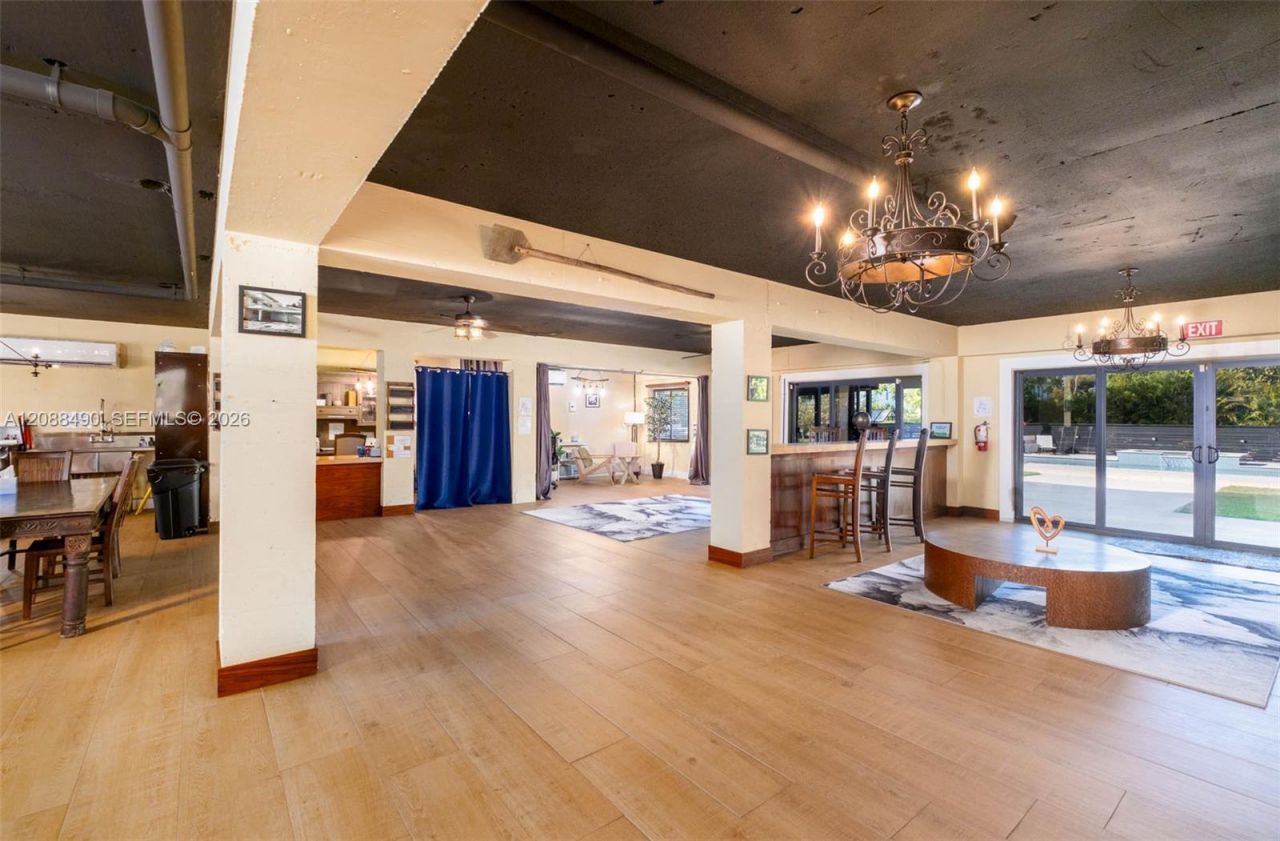 55 Ocean Front Dr , Key Largo, FL 33037 Photo