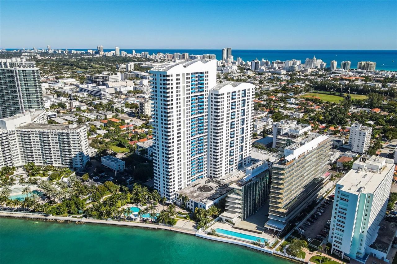 1330 West Ave, Unit 1207, Miami Beach, FL 33139 Photo