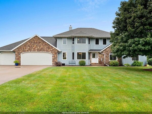 8159 GALAXY DRIVE, Neenah, WI 54956