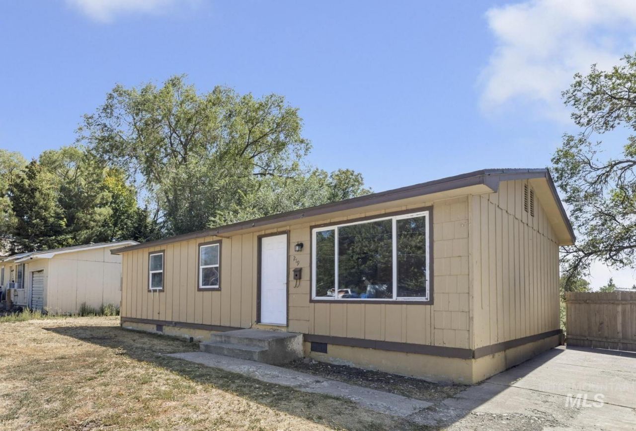 219 E H Ave, Jerome, ID 83318 Main Photo