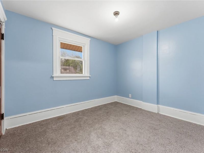 329 Girard Avenue NE, Canton, OH 44704 Photo 21