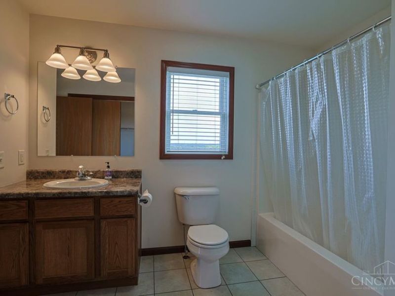 186 N Main Street, Monroe, OH 45050 Photo 18