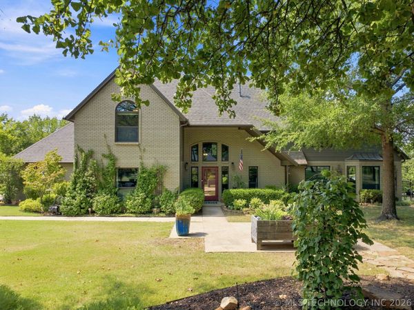 9332 S 36th West Avenue, Tulsa, OK 74132