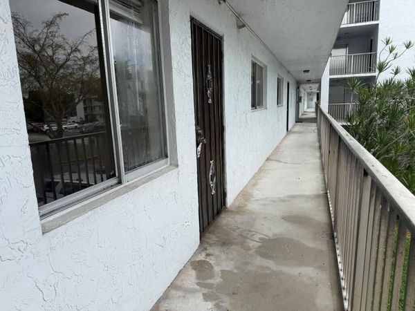 8600 N Sherman Circle, Unit 202, Miramar, FL 33025