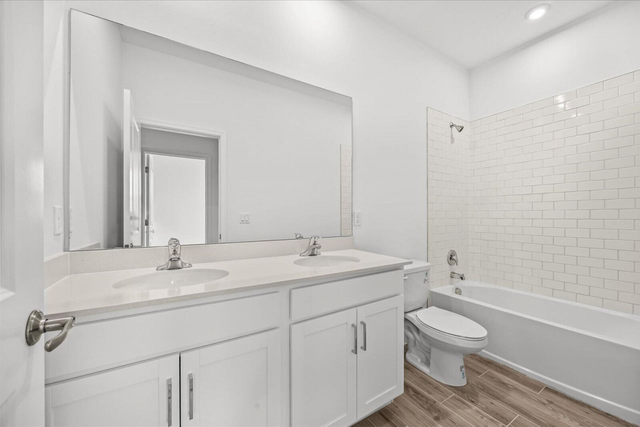 9982 SW Torquay Drive, Port Saint Lucie, FL 34987 Photo