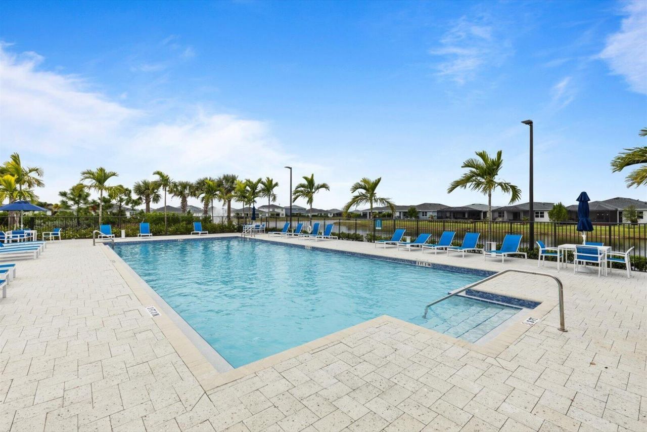 9982 SW Torquay Drive, Port Saint Lucie, FL 34987 Photo