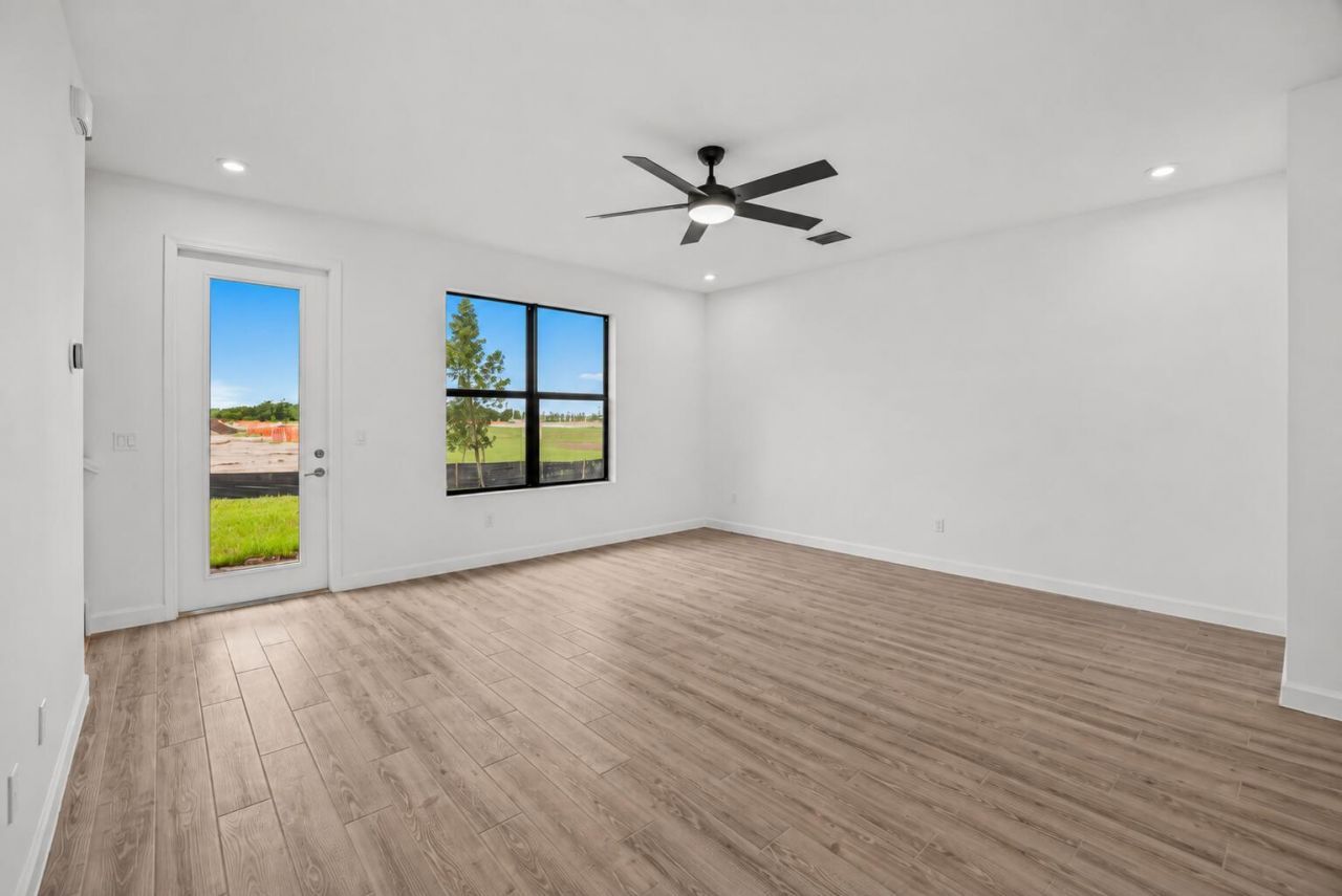 9982 SW Torquay Drive, Port Saint Lucie, FL 34987 Photo