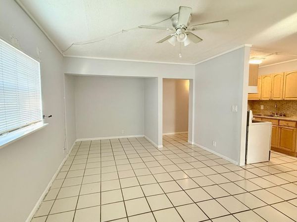 999 NE 23RD Drive, Unit 204, Wilton Manors, FL 33305