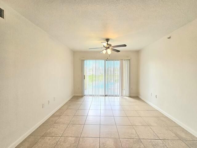 4101 San Marino Boulevard, Unit 204, West Palm Beach, FL 33409 Photo