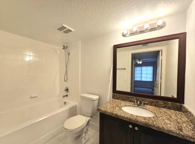 4101 San Marino Boulevard, Unit 204, West Palm Beach, FL 33409 Photo