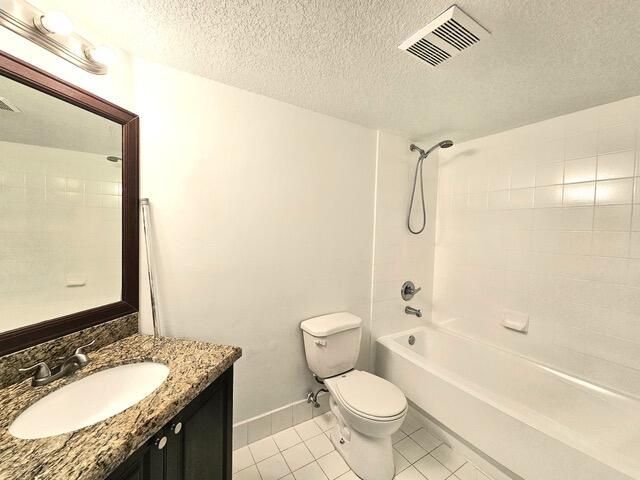 4101 San Marino Boulevard, Unit 204, West Palm Beach, FL 33409 Photo