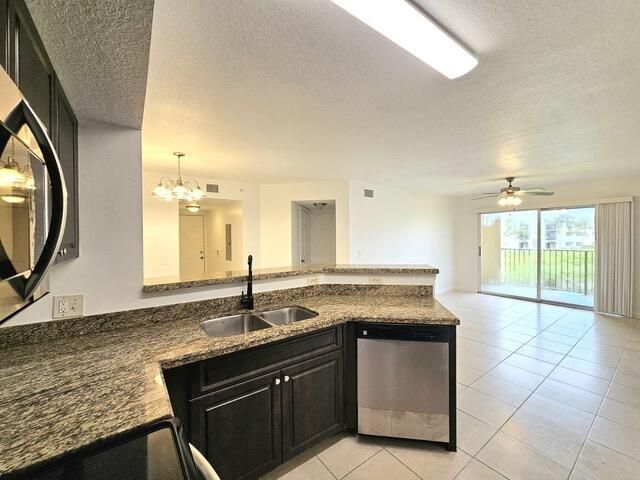 4101 San Marino Boulevard, Unit 204, West Palm Beach, FL 33409 Photo