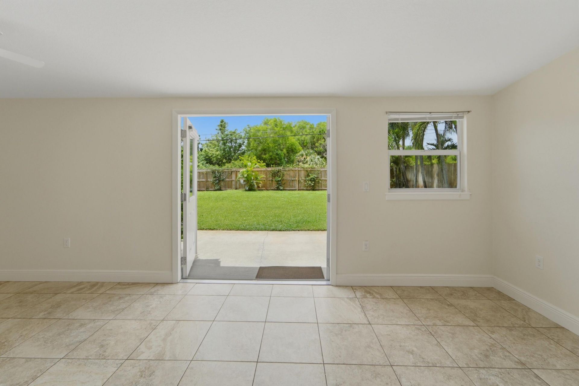 18966 SE Southgate Drive, Jupiter, FL 33469 Photo