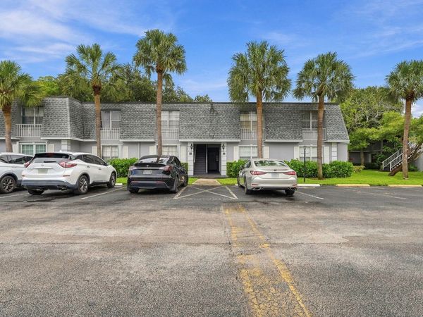 424 NW 70TH Avenue, Unit 121, Plantation, FL 33317