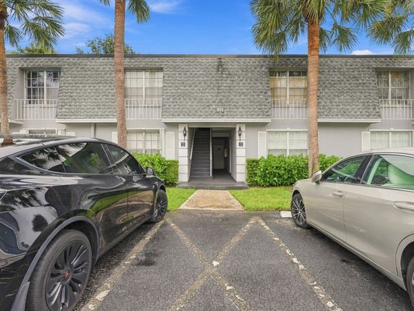424 NW 70TH Avenue, Unit 121, Plantation, FL 33317