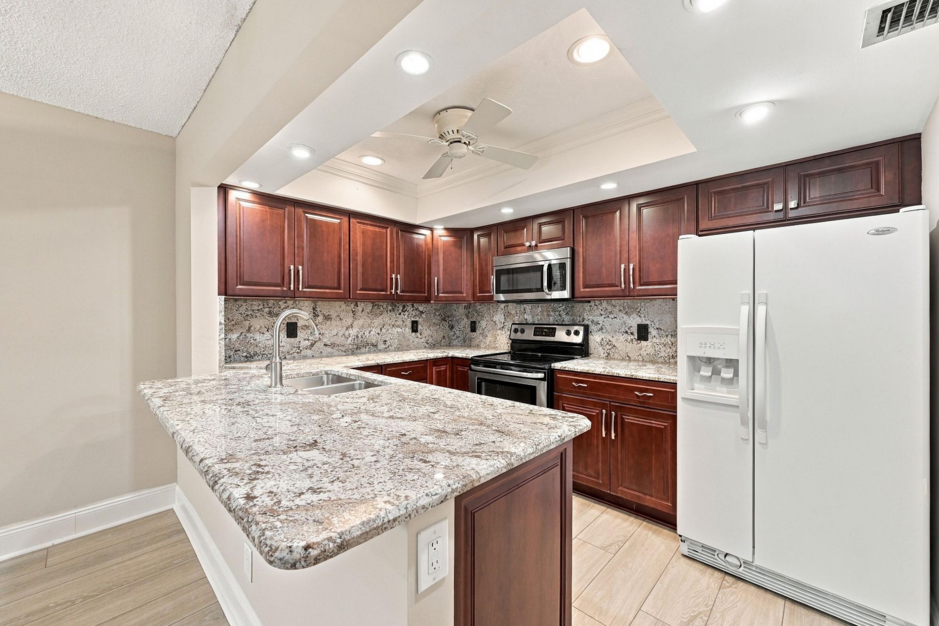 424 NW 70th Avenue, Unit 121, Plantation, FL 33317 Photo