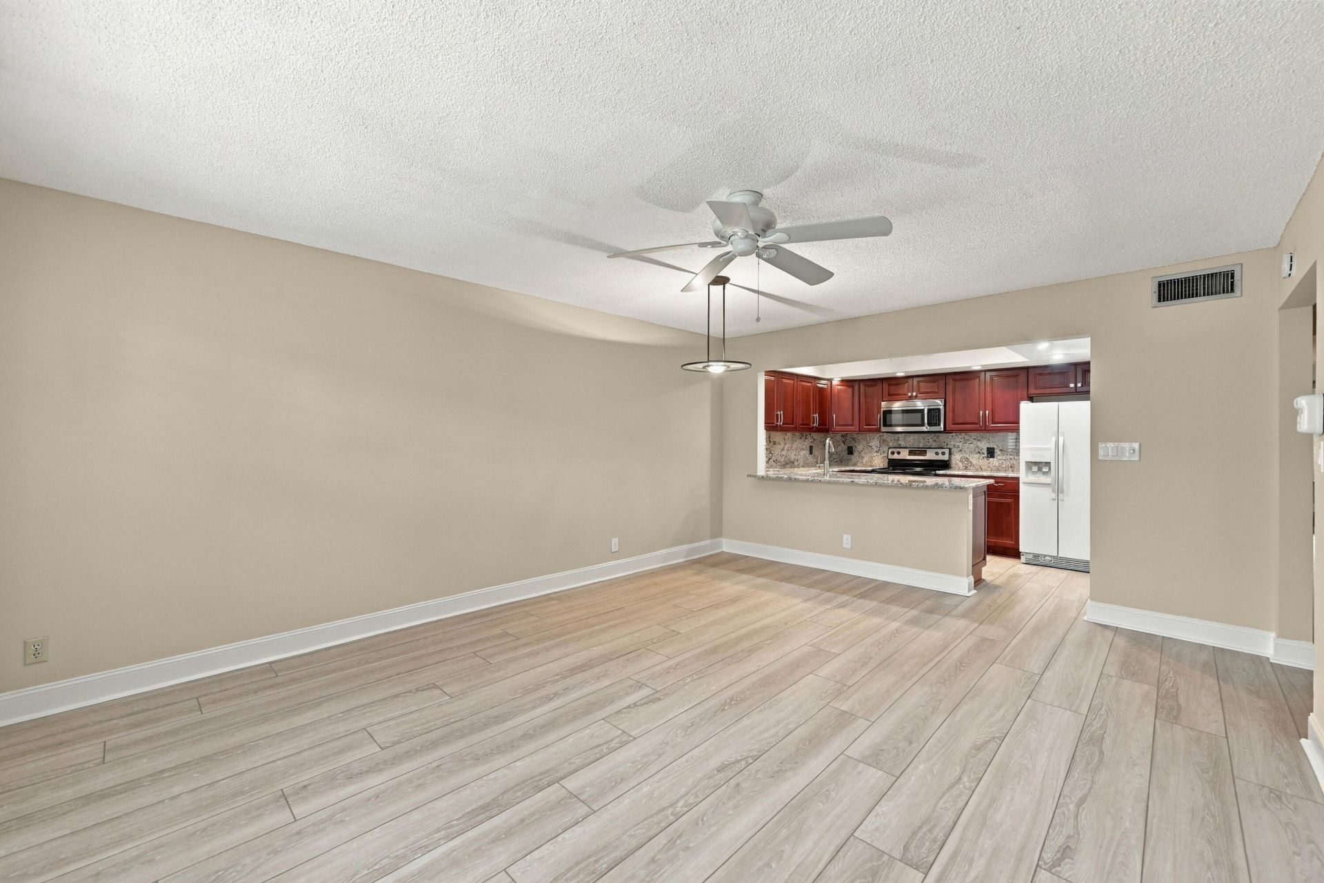 424 NW 70th Avenue, Unit 121, Plantation, FL 33317 Photo